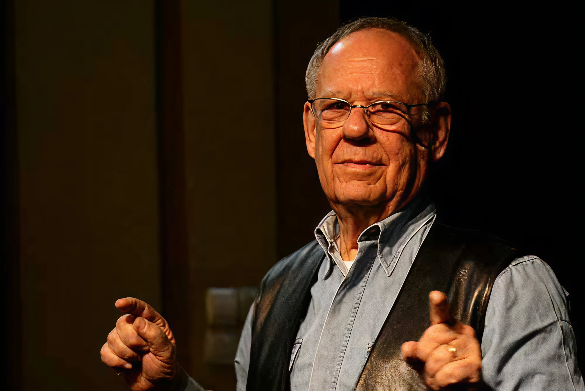 Richard Schechner gesturing during a talk